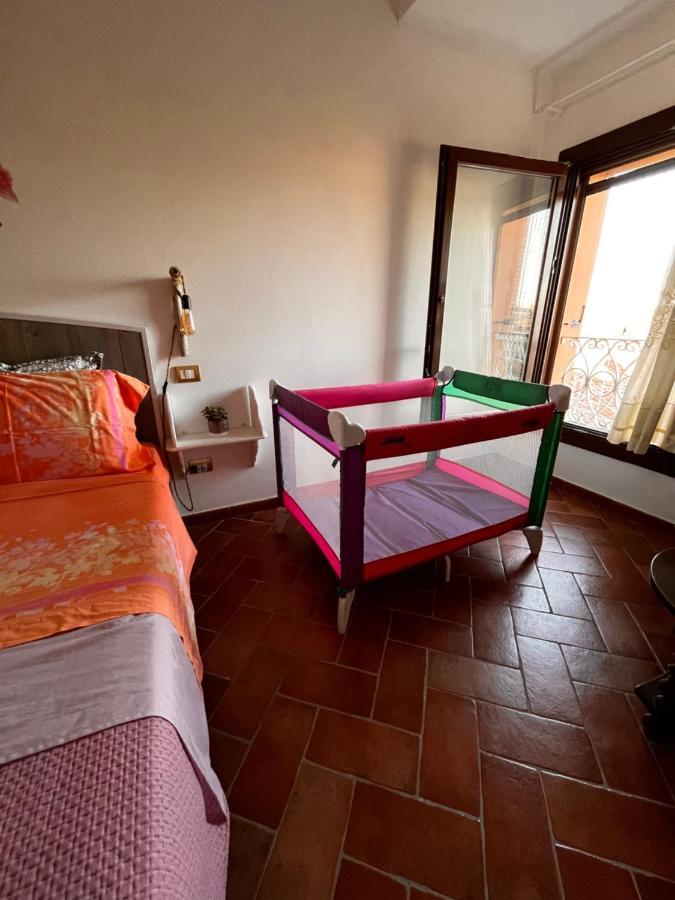 Pink Flamingo Accomodation 코마키오 외부 사진